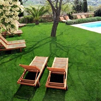 Επικάλυψη SPU μαλακό πράσινο φυσικό τεχνητό γρασίδι για εξωτερικό κήπο Φόντο τοπίο